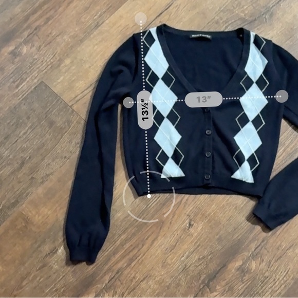 Brandy Melville Argyle Elizabeth sweater - Picture 3 of 4